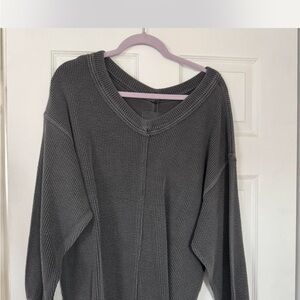 Grey Aerie Wonder V Textured Sweatshirt